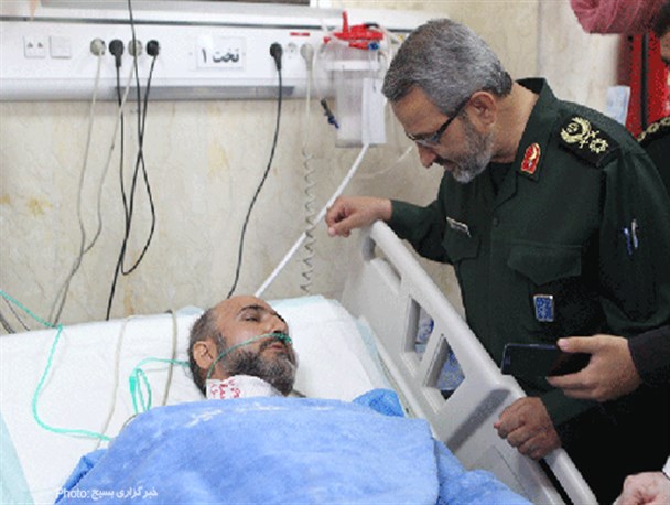 عیادت سردار غیب پرور از روحانی حادثه ایستگاه متروی شهرری