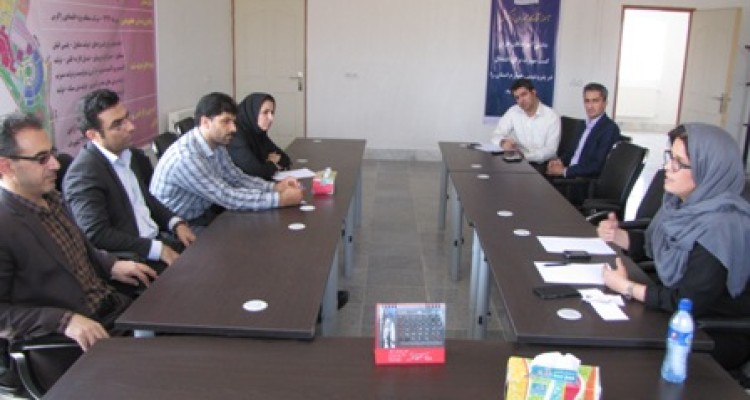 دیدار اعضاء هیئت رئیسه دانشگاه آزاد اسلام آباد غرب از منطقه ویژه اقتصادی شهرستان