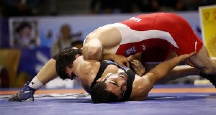 تیم‌های حاضر در مسابقه نهایی لیگ برتر کشتی باشگاه های کشور در اسلام آباد غرب