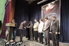 سوگواره شعر عاشورایی در اسلام آبادغرب برگزار شد/کم سعادتی مسئولین از حضور در این مراسم مذهبی