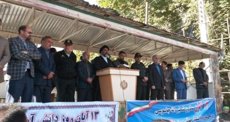 به امضای آمریکا هرگز اعتماد نداریم / شعار مرگ بر آمریکا برگرفته از عاشوراست