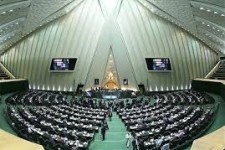  نشستن بر کرسی‎های سبز بهارستان با چه قیمت؟