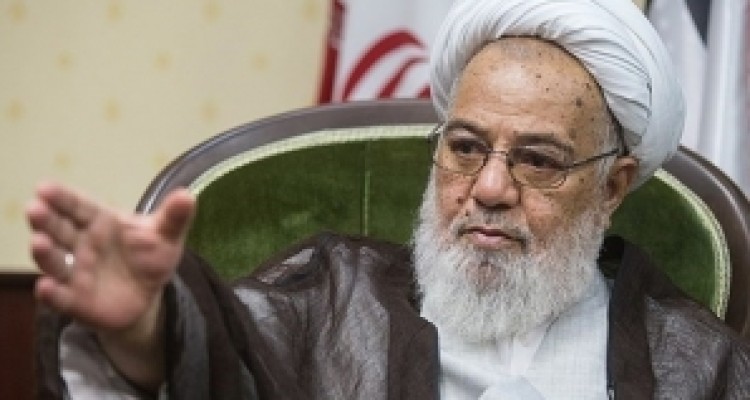 جریان های نفوذی برای مقابله با اندیشه انقلاب اسلامی فعالیت می کنند/ سرشبکه های نفوذ پیاده نظام جهان استکبار هستند