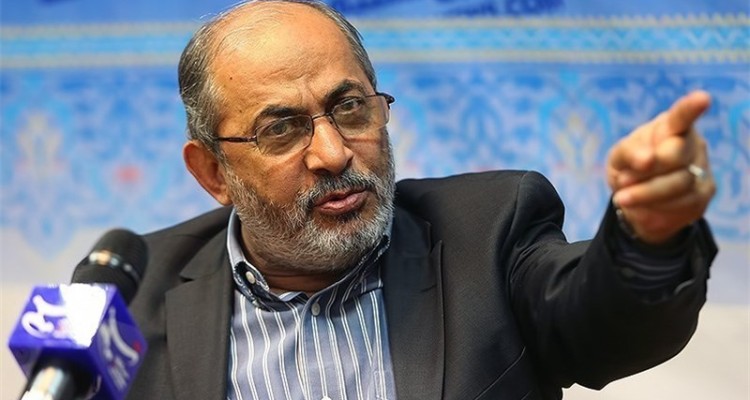 رفیق دوست:دولت روحانی چشم امید را از خارج برنداشته/ هاشمی ساکت فتنه بود؛ به مشی او انتقاد دارم/به فائزه و مهدی هاشمی گفتم پدرتان را از هستی ساقط می کنید 