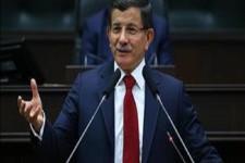 مردم ایران در آینده پشیمان می شوند/ دعوت داوود اوغلو از دولتمردان ایرانی به اعتدال