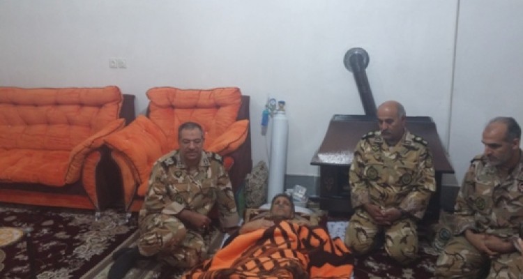 دیدار فرمانده قرارگاه منطقه‌ای ارتش در غرب با جانبازان اسلام آبادغرب