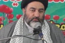 نام نویسی امام جمعه اسلام آباد غرب به عنوان کاندیدای انتخابات خبرگان رهبری