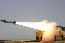 لحظه اصابت موشک حزب‌الله به خودوری نظامی اسرائیل 