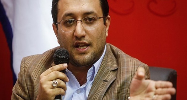 آمریکا ایران را آماده واگذاری امتیازات بزرگ می داند/ آنها به دنبال فراهم کردن زیرساخت تحریم های جدید هستند