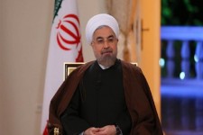 نمی‌خواهیم نگاه به غرب داشته باشیم/تمام مشکلات کشور در تعامل با جهان حل نمی‌شود/هیچ‌کس با صندوق انتخابات قهر نکند