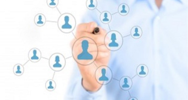 گرد و خاک داوطلبان نمایندگی مجلس در تلگرام/ از تبلیغات وسوسه انگیز تا تخریب های چکشی