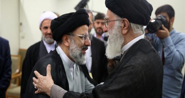 انتصاب حجت‌الاسلام رئیسی به تولیت آستان قدس رضوی