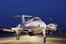 هواپیمایی که چند برابر قیمت خریداری شد و همچنان خاک می خورد/ سکوت ادامه دار شرکت فرودگاه ها و سازمان هواپیمایی کشور+ اسناد