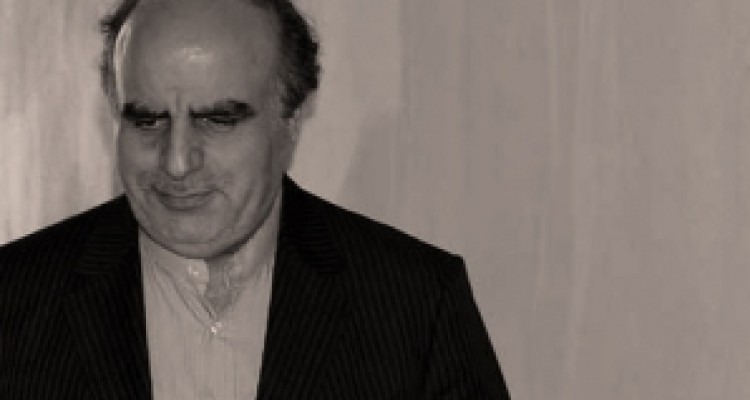 استاندار به جای گریستن و مرخصی رفتن مدیران ناتوان را بگریاند و مرخص کند