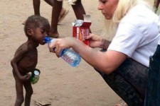 واقعیت ماجرای عکس این خانم در شبکه‌های اجتماعی + عکس