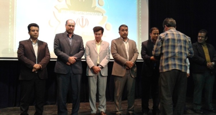 تجلیل از شوراهای فعال بمناسبت روز شورا در اسلام آباد غرب