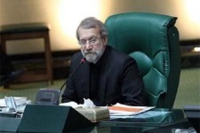 لاریجانی با ۱۷۳ رای رئیس ماند/عارف با ۱۰۳ رای ناکام ماند