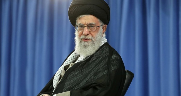 مسئولان مراقب باشند تا دانشگاه تبدیل به جایگاهی برای واگرایی از ارزشهای انقلاب نشود/ دانشگاه و دانشجو باید همواره انقلابی باشند