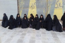 نقاب غیرت از روی دولت افتاد/ بانوان هم به کارگران میدانی پیوستند+ تصاویر