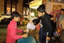 حضور پرشور نوجوانان اسلام آبادی در مراسم احیای سومین شب از لیالی قدر