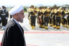 همانند دیگر استان ها در کرمانشاه هم جلسه ای برای توسعه استان خواهیم داشت