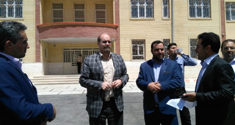 بازدید خبرنگاران از پروژه های شاخص سفر رهبری در اسلام آبادغرب+عکس