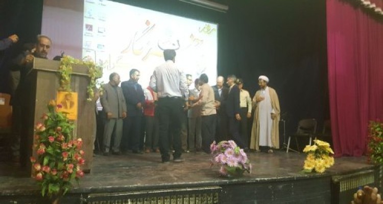 مراسم تجلیل از خبرنگاران در اسلام آبادغرب برگزار شد+ عکس و مشروح خبر