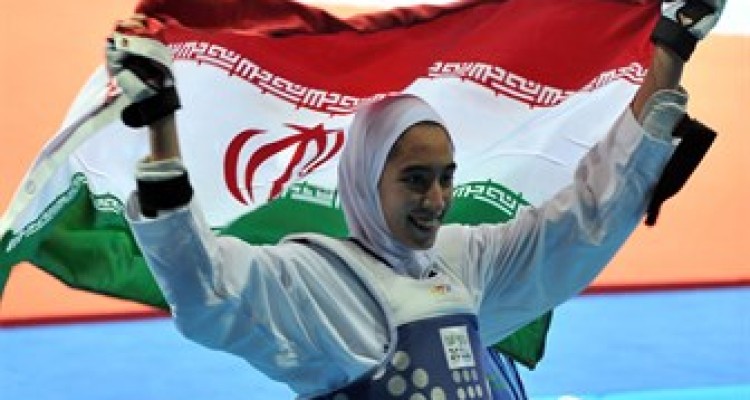 شعر مخصوص جناب خان برای کیمیا علیزاده/فیلم