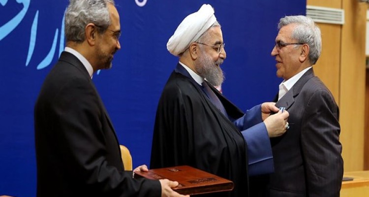 متهم به جاسوسی با درخواست نهاوندیان وارد تیم مذاکرات شد/پیگیری فرد دخیل در آزادی «دری اصفهانی»؛ فردا در کمیسیون امنیت ملی