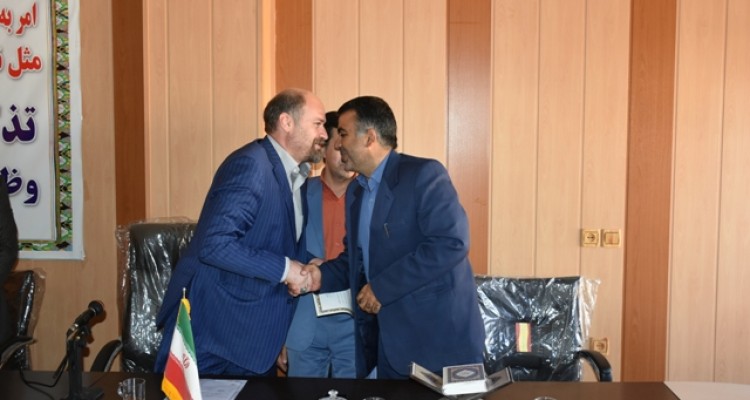 مراسم تودیع و معارفه بخشدار حمیل برگزار شد