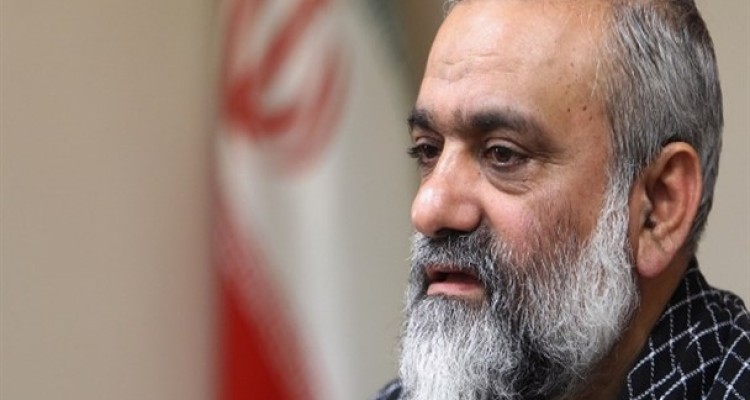 اگر در عرصه های نانو، هسته‌ای و دفاعی پیشرفت کرده‌ایم در صنعت نفت هم می توانیم/ عده‌ای می خواهند نفت را به هر قیمتی بدهند برود