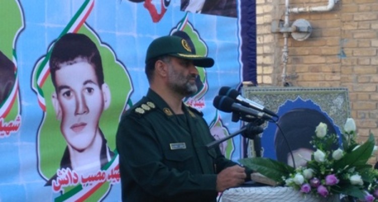 یادواره شهدای آبروی محله در اسلام آبادغرب+ تصاویر