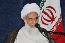 استقلال اقتصادی با شعار محقق نمی‌شود/آمریکا سرشتی استکباری دارد