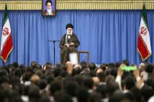  اگر تحریم جدیدآمریکا اجرایی شود جمهوری اسلامی واکنش نشان می دهد/اجرای تمدید تحریمهای ۱۰ ساله قطعاً نقض برجام است/بسیج پدیده‌ شگفت‌آور دوران انقلاب اسلامی