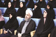 دستور عجیب رئیس جمهور برای بررسی مجدد نتیجه انتخابات ریاست شورای فرهنگی، اجتماعی زنان / مولاوردی: یا "اشرف بروجردی"، یا انتخابات درست نیست!