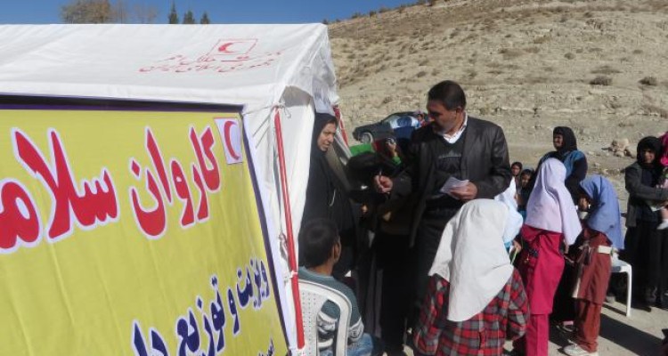 خدمات رسانی به یکی از روستاهای محروم اسلام آبادغرب در اردوی جهای یک روزه