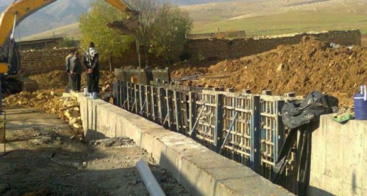 احداث کانال روستای گردی دیزگران با طول۱۸۸ متر 