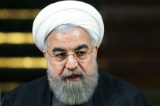 روحانی رقیب می‌طلبد!