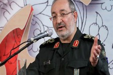 اختلاف و دعوا بین مدیران باعث اعصاب خوردی جامعه می‌شود/ رهبر معظم انقلاب اجازه کمترین اهمال در مورد پیشرفت صنایع دفاعی و موشکی را نمی‌دهند