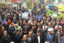 تصاویری از حضور حماسی مردم ولایتمدار اسلام آبادغرب در راهپیمایی 22 بهمن 