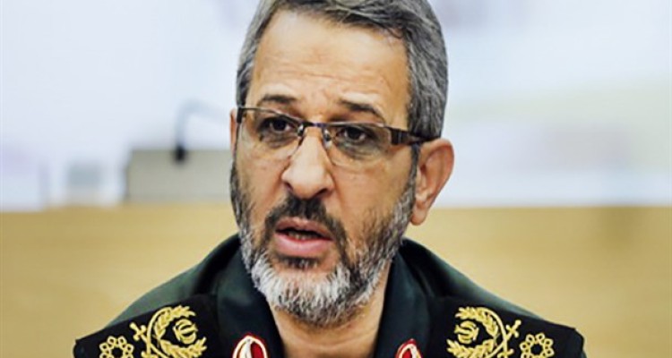 نباید با دانشجویان انقلابی به خاطر ابراز یک حرف حق برخورد کرد / به طور مسلم با تمام وجود از آنها دفاع خواهم کرد