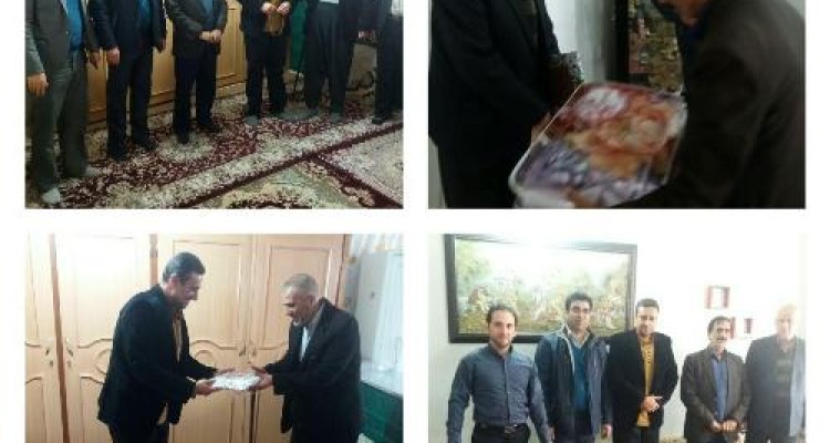 دیدارمسئولین اسلام آبادغرب با خانواده ای که 7 شهید تقدیم نظام اسلامی نمود+عکس