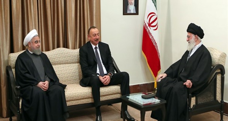 خیر و مصلحت دولت آذربایجان در همراهی با احساسات مذهبی مردم است