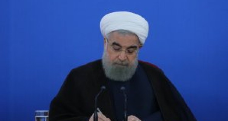 رییس‌ جمهور درگذشت احمد عزیزی را تسلیت گفت