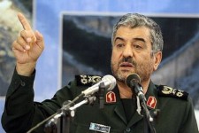 احدی از پاسداران و فرماندهان سپاه همانند گذشته حق دخالت سیاسی و جناحی در انتخابات را ندارند