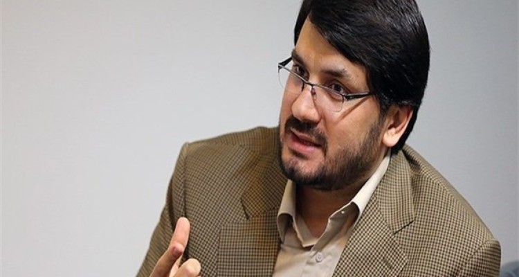 مسئولی که بین مردم نباشد، مشکلات دستفروشی را نمی‌فهمد/مادر همه چالش‌ها، چالش بی‌عزمی و بی‌همتی است/برخی مدیران احساس عقب‌ماندگی دارند  مسئولی که بین مردم نباشد، مشکلات دستفروشی را نمی‌فهمد/مادر همه چالش‌ها، چالش بی‌عزمی و بی‌همتی است/برخی مدیران احساس عقب