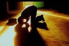 تاثیر نماز بر اضطراب و دردهای عضلانی 