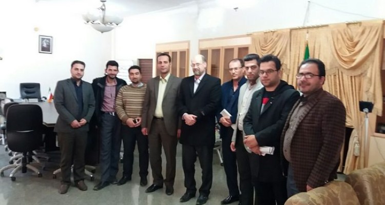 فرماندار اسلام آبادغرب:کاندیداها درصورت شکست، آستانه تحمل خود را بالا ببرند /ردصلاحیت به معنای حذف شخص از جامعه نیست/نگاه قومی و قبیله ای کمرنگ شود