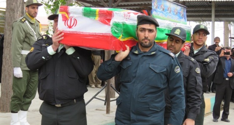 مراسم تشییع پیکر شهید والامقام سالار زاهدی پور در اسلام آبادغرب برگزار شد