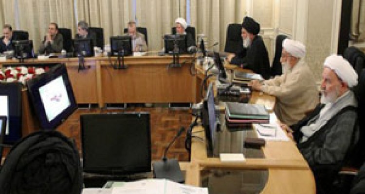 باید به همه بگویند؟ + فیلم 